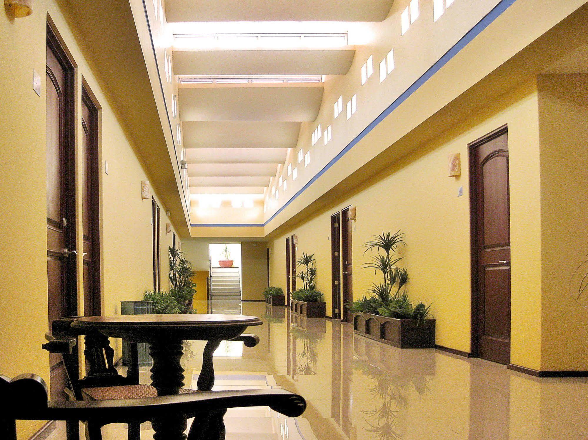 Hotel Cr Tehuacán Eksteriør billede